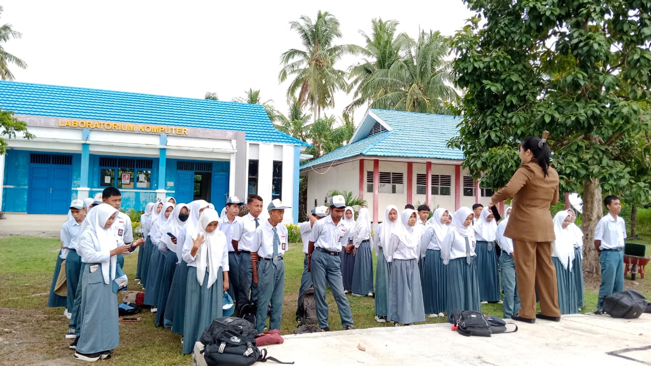 Apel Pagi & Pulang