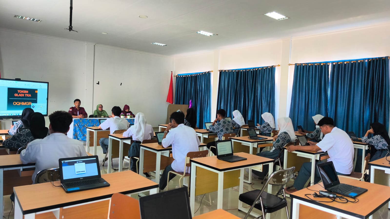 Pelaksanaan Gladi TKA